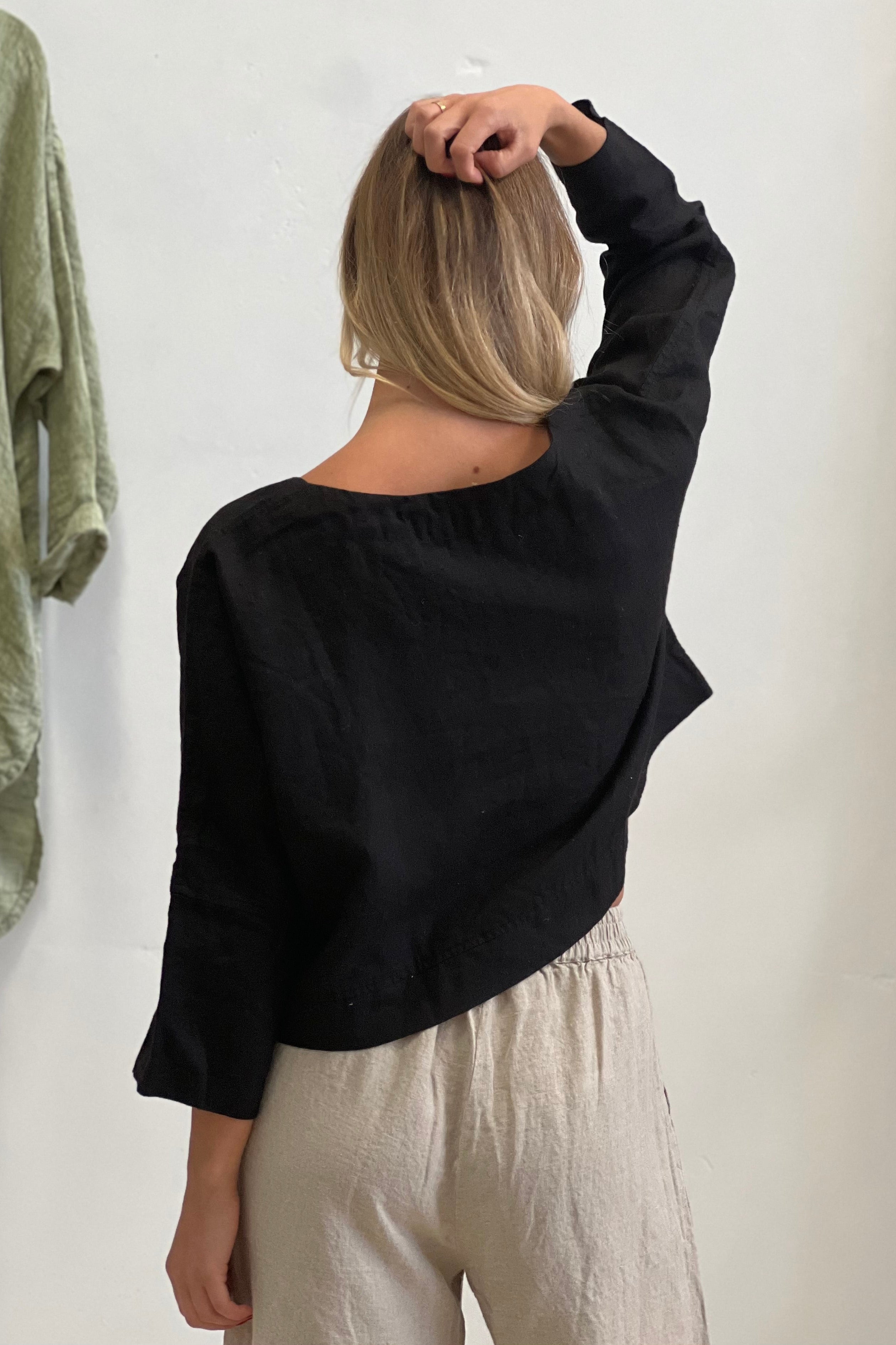 Elena Crop Top Black